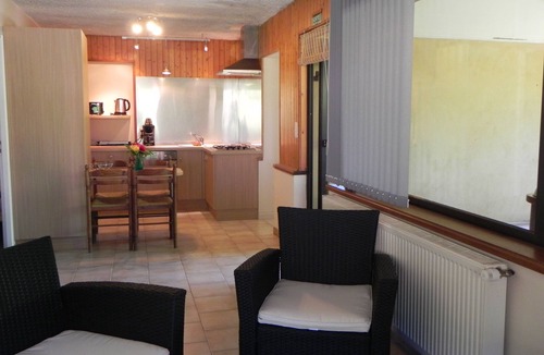 Bigaroque Apartment | New accommodation, comfort, by the river, covered terrace