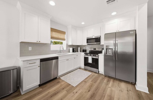 Youngsville House | New Ace Cottage - King Bed - Loft - Sports Complex