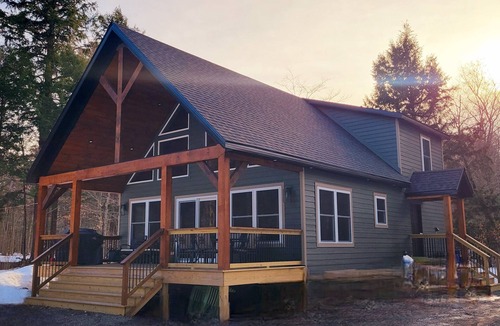 Remsen House | New ADK Cabin with gorgeous waterfront hangout on Kayuta Lake