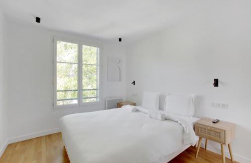 Saint-Ouen Apartment | New, air-conditioned apartment - close to Paris