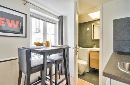 Quartier de la Porte-Saint-Denis Apartment | New and Bright Studio in the Heart of Paris (1G)