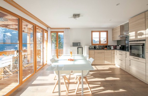 Wengen Apartment | New and stylish Panoramapark Soleil Alpenaster