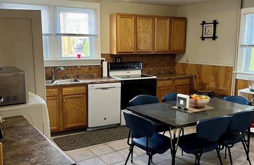 Southington House | NEW-Another Fun Downtown Location 1st floor