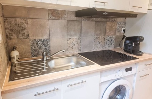 Montigny-le-Bretonneux Apartment | New apartment with terrace 2 steps from the center