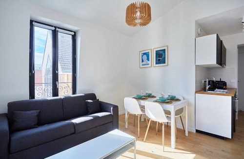 Silly-Gallieni Apartment | New apartment Boulogne facing "Les passages"