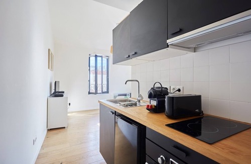 Silly-Gallieni Apartment | New apartment Boulogne facing "Les passages"