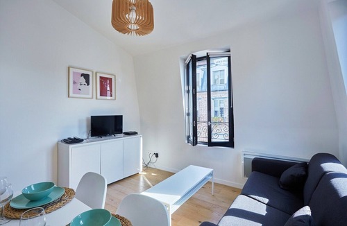 Silly-Gallieni Apartment | New apartment Boulogne facing "Les passages"