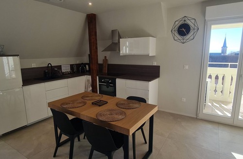 Thannenkirch Apartment | NEW APARTMENT, 85 KM VIEW of the FORÊT NOIRE. PETS ALLOWED.