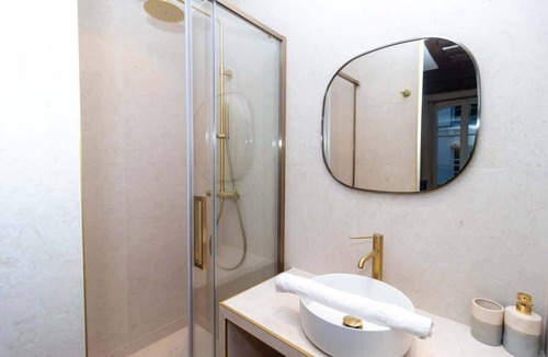 Bonne-Nouvelle Apartment | New apartment Center of Paris Place de la Bourse