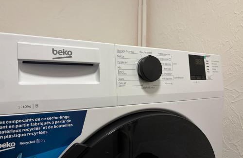 Chalon-sur-Saone Apartment | New apartment, close to highway, easy parking