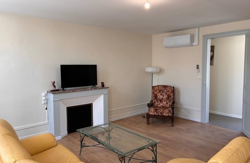 Ecueille Apartment | New apartment in Ecueillé center with 3 bedrooms