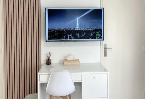 Quartier de la Maison-Blanche Apartment | New Apartment in Paris center metro 7 & 14 Maison Blanche
