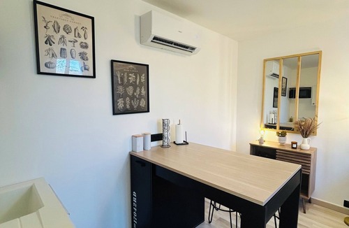 La Fuye-Velpeau Apartment | New apartment near train station