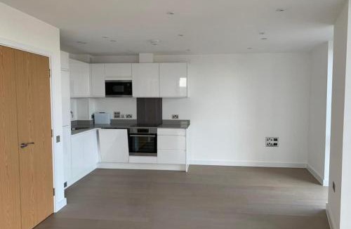 Thames Apartment | New Apartments