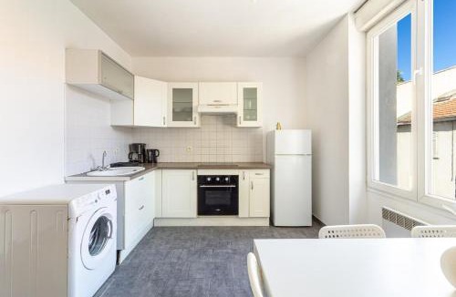Saint-Pierre Apartment | New Appt lumineux Tout équipé Quartier central