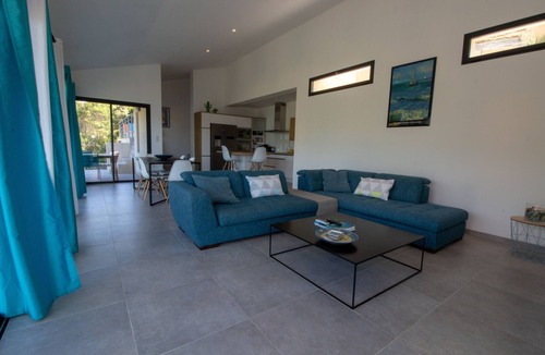 Belvedere-Campomoro House | New architect designed villa with sea view