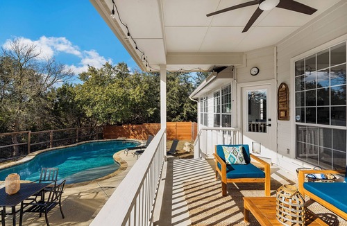 Hays County House | NEW Austin Hill Country -Modern, comfortable, private home - pool, fire pit, 4bd