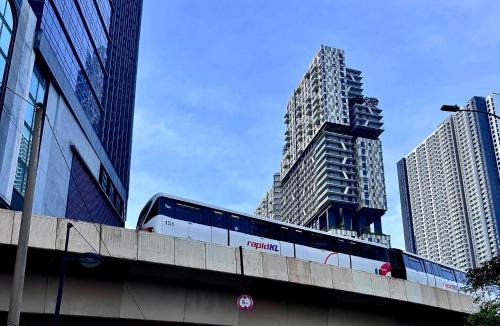 Taman Bukit Pantai Apartment | NEW Bangsar Trade Centre KL Mid Valley LRT Bangsar