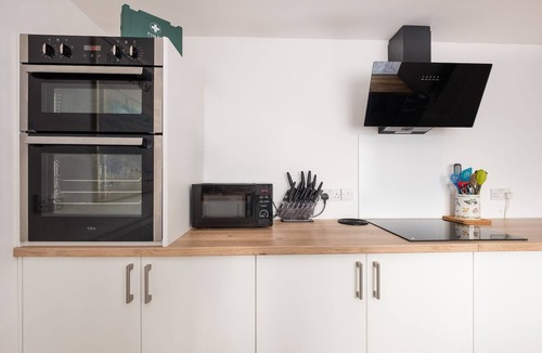 Little Cowarne House | NEW Barn Conversion. Idyllic and unspoiled views complete with Hot Tub & Fire