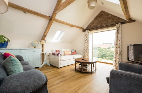 Little Cowarne House | NEW Barn Conversion. Idyllic and unspoiled views complete with Hot Tub and Fire