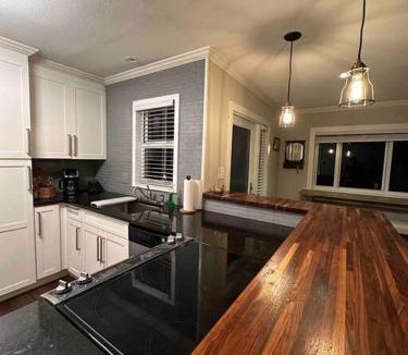 South Venice Villa | New Beach Cabana with Mini Golf