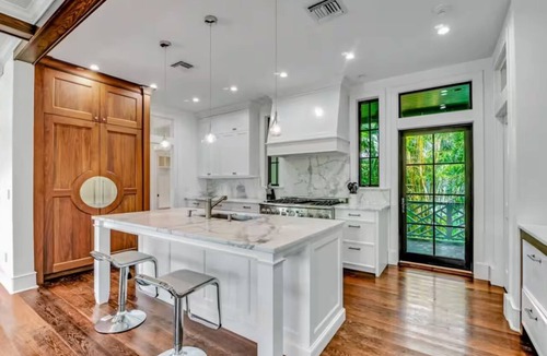 Anna Maria House | New Beach House 1 Min to Beach! Heated Pool/Spa!