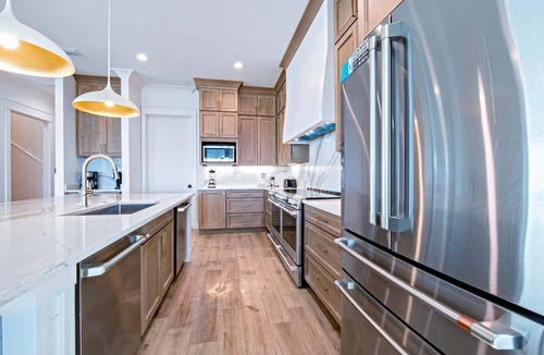 Southpointe House | NEW Beachfront 8 bedroom House, Sandy Crax East, with Private Pool. Prickett Properties