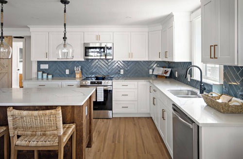 Salisbury Beach Condo | NEW Beachside Bungalow - 5Bd - Sunset View