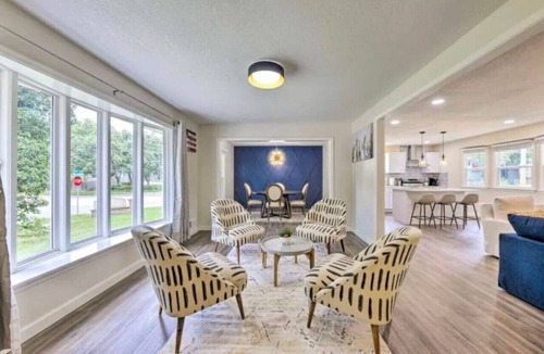 Nall Hills House | NEW! Beautiful-Clean-Modern-Convenient-Accessible