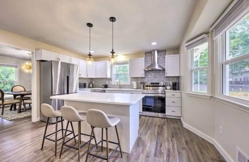 Nall Hills House | NEW! Beautiful-Clean-Modern-Convenient-Accessible