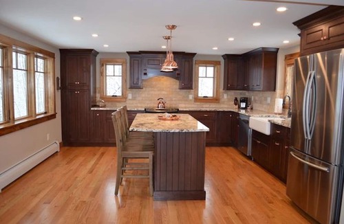 Ludlow House | NEW - Beautiful mountain home steps to Okemo, Great for Wedding stays