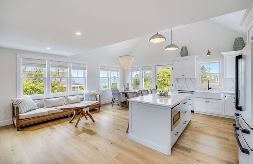 Campground Landing House | New Beautifully Designed Home with Private Beach Access