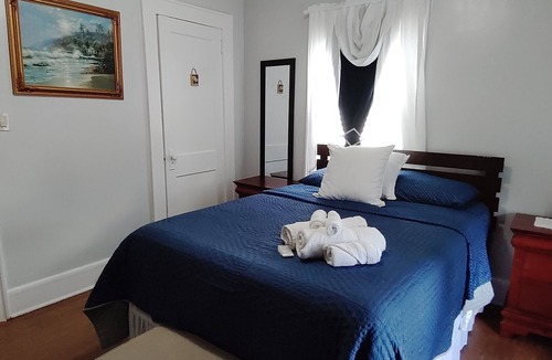 Roselle Bed & Breakfast | New Bedroom