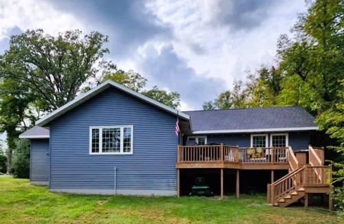 Perham House | New! Big Pine Bluff | Perham, MN