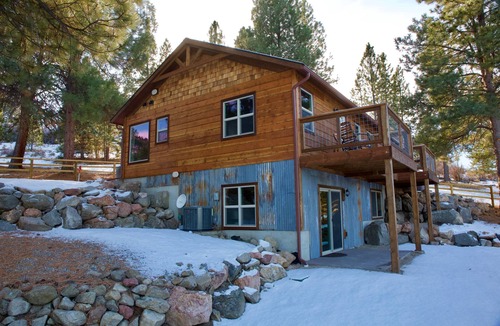 Grantsdale House | New! Bitterroot Bunkhouse -Bring your horse!