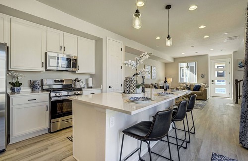 Briargate House | New Briargate Townhome | Mtn Views | Garage