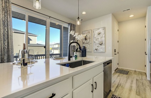 Briargate House | New Briargate Townhome | Mtn Views | Garage