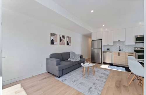 Whitehaven - Queensway Terrace North House | NEW Bright and Upscale 2BED | 10 MINS to DT