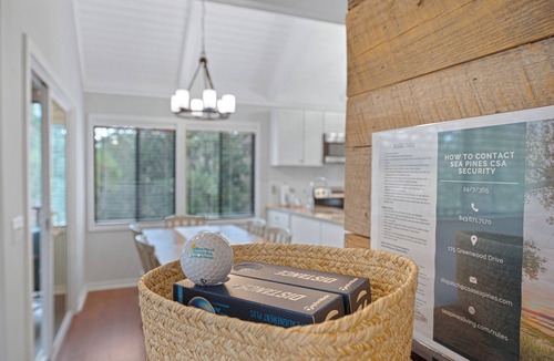 Night Heron Condo | NEW! Bright, Secluded Family Home w/Bikes, Complex Pool