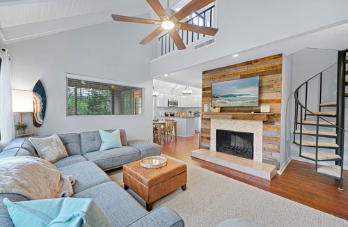 Night Heron Condo | NEW! Bright, Secluded Family Home w/Bikes, Complex Pool