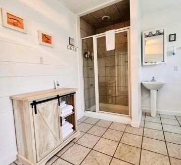 New Buffalo Ski Chalet | New Buffalo Inn