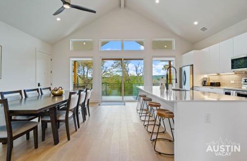 Lakeland Park Apartment | New Build 2BR 2BA Steiner Ranch Stay w Balcony Dining by Austin Vacay