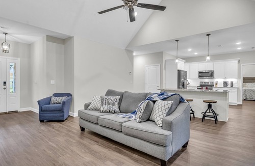 Pheba House | New Build | Close to MSU | Perfect for Families