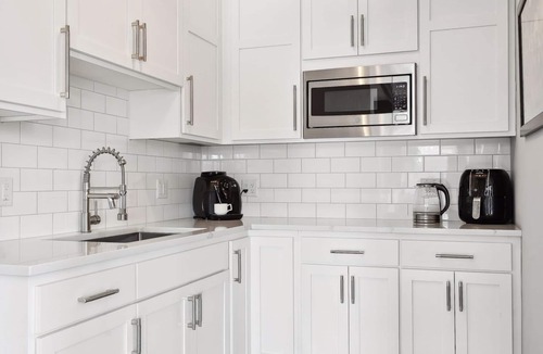 Minnetonka House | New Build Family Home in Minnetonka - Space, Views, Privacy, and a Hockey Rink