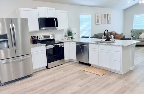 Lubbock House | New Build in Lubbock - Perfect for Families, minutes from Texas Tech