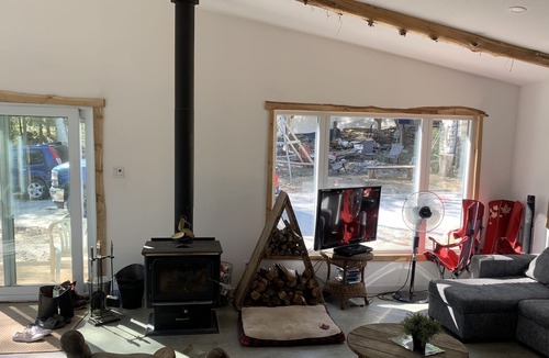 Cayamant Cottage | New build Lakefront cottage with 117 Acres