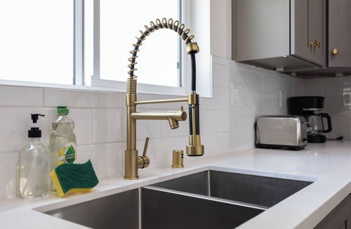 Wilshire House | New Build Townhome in Hollywood