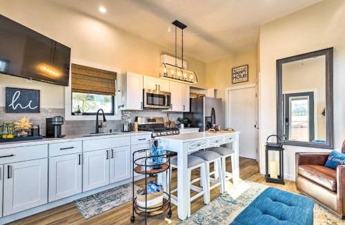 Willis House | New-Build Waterfront Cabin, Lake Conroe