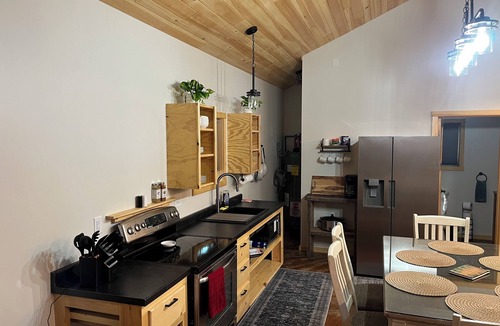 Au Train Cabin | New Cabin for a relaxing getaway