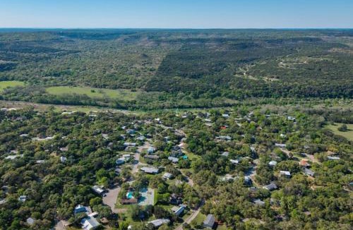 Wimberley House | NEW Campfire Cottage River Access Shared Pool